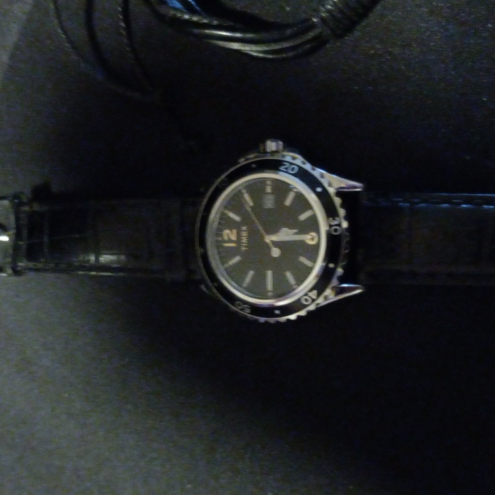 Timex Black Indiglo Men's Watch - Picture 2 of 4